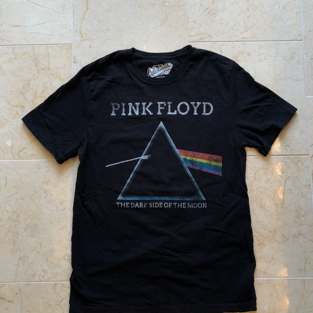 Perfect cool Pink Floyd collectibles T-shirt